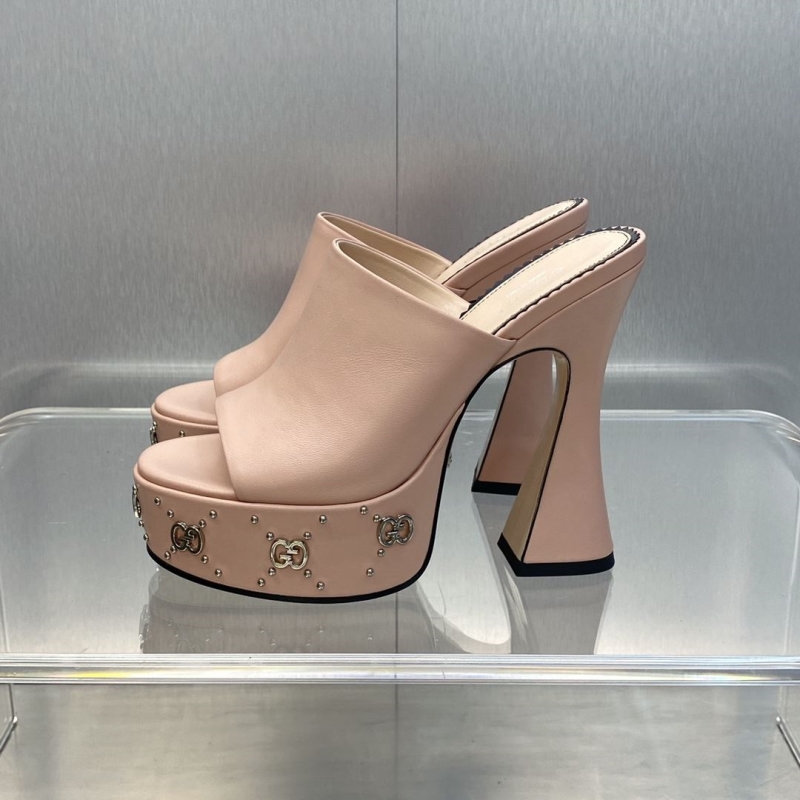 Gucci Heeled Shoes